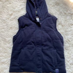 Aeropostale Extra Large Sweater Vest.